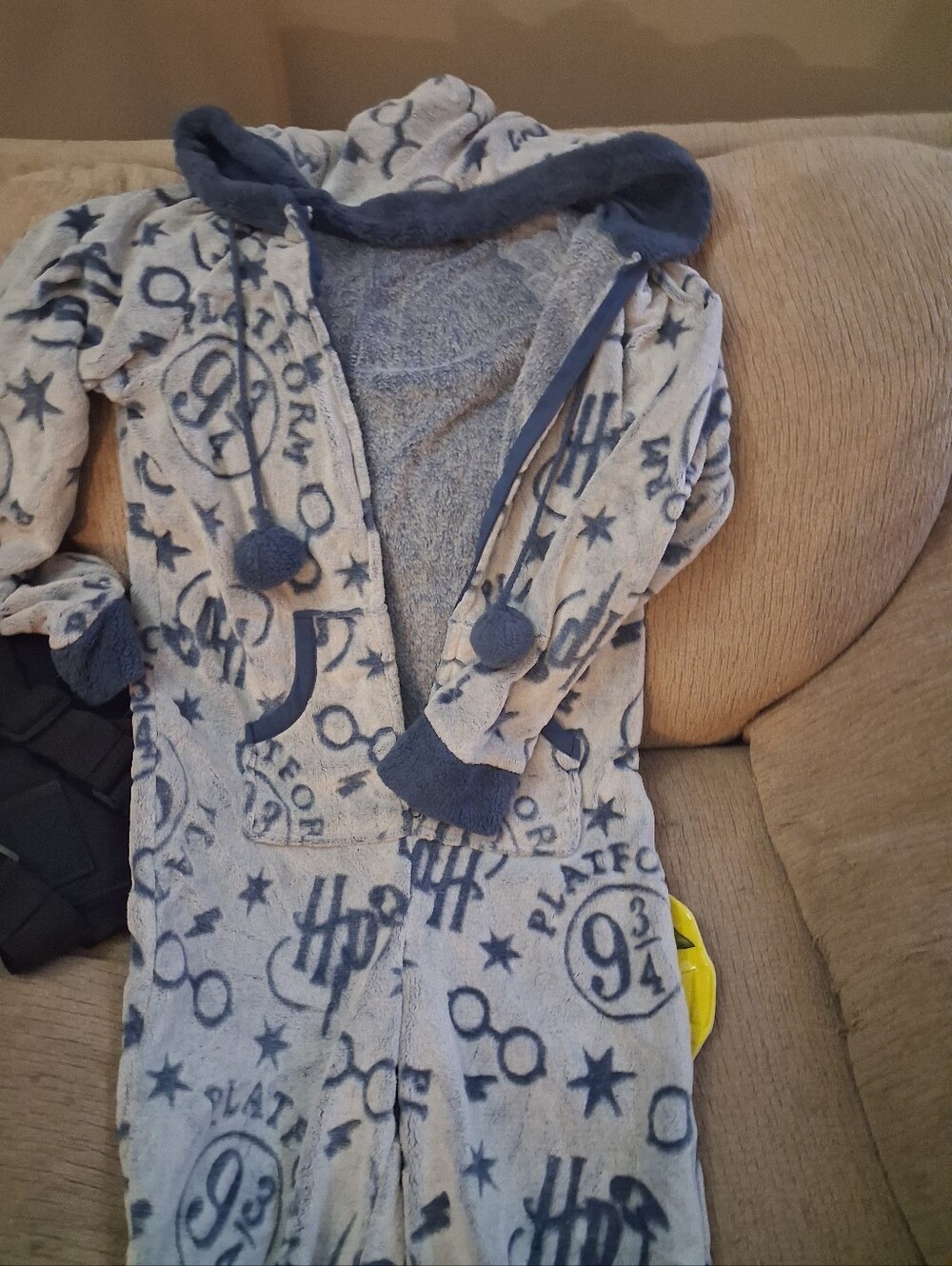 Harry Potter  <Warner Bros> Gray & Navy Wizard Print Mens  One-Piece